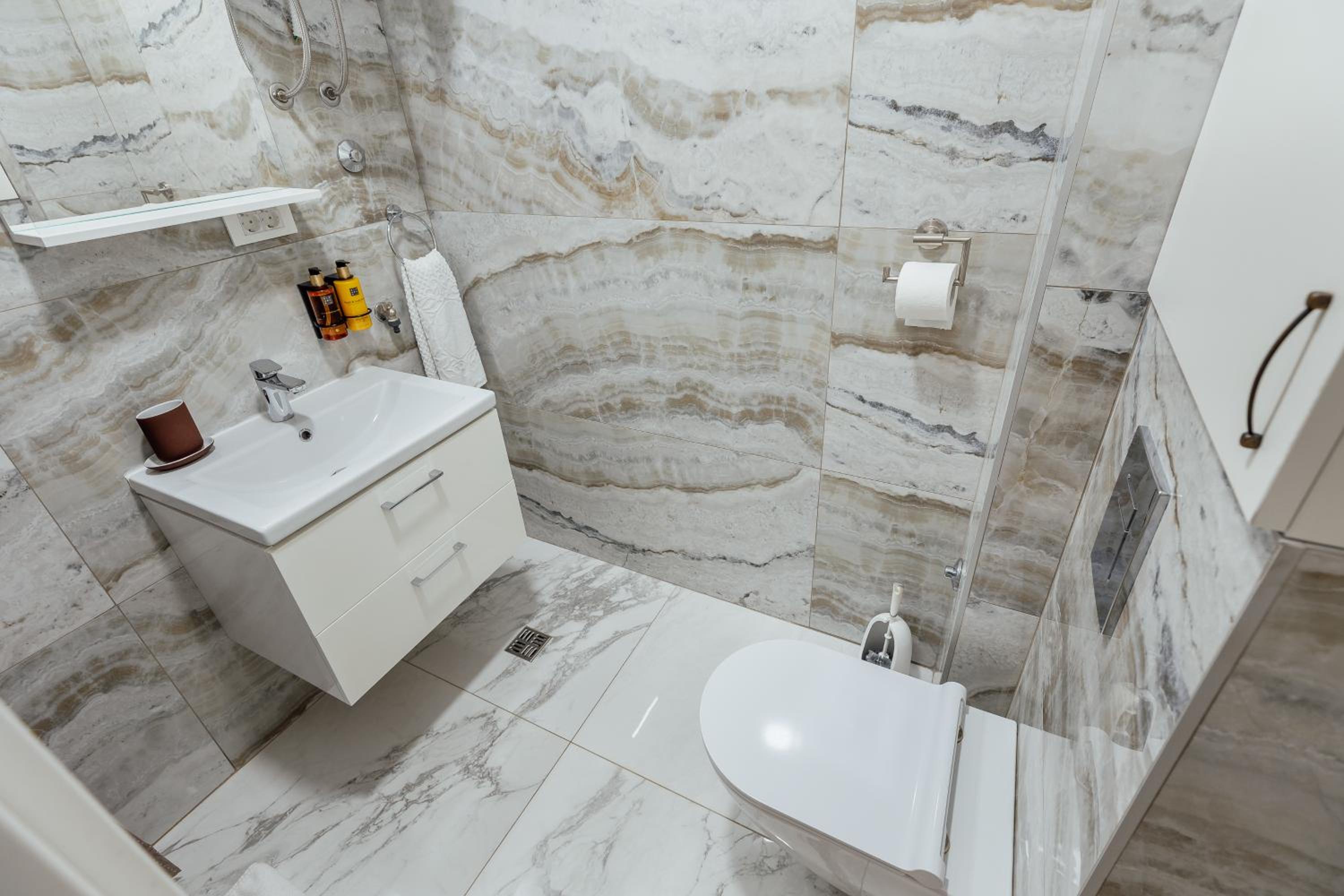 APARTLU