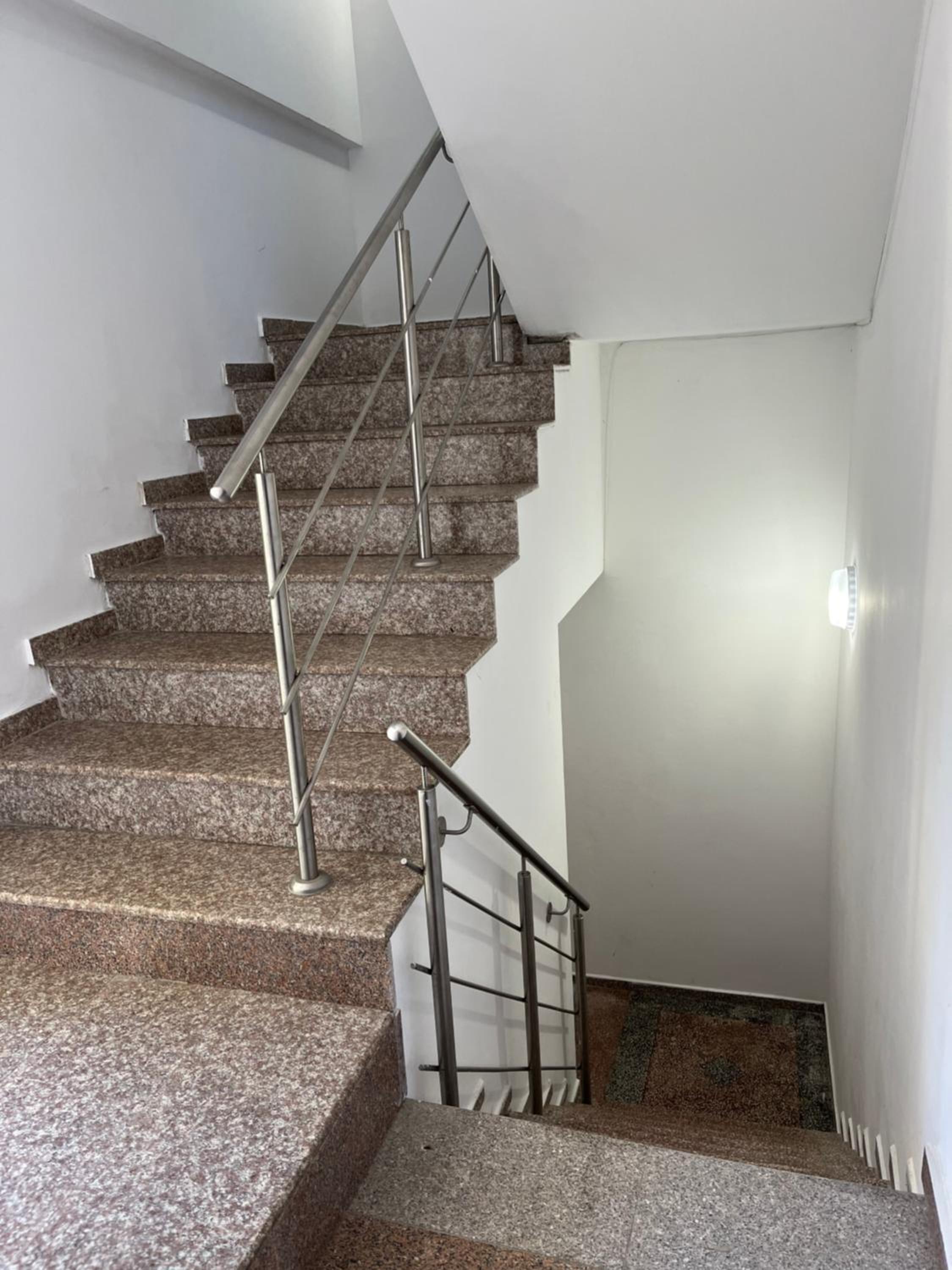 Nova Guesthouse - Private En-Suite Rooms I Sofia Center I Self Check-In