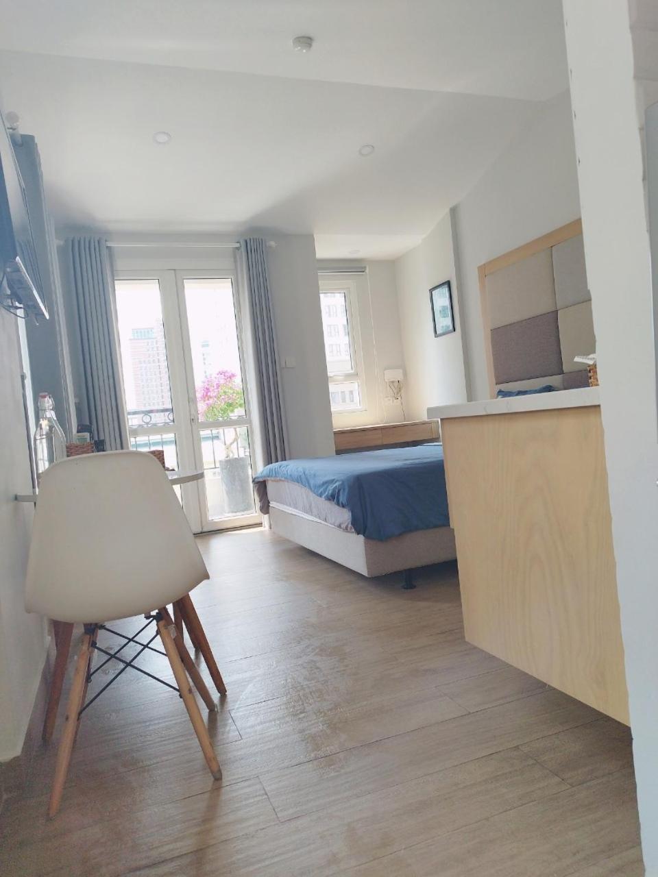 7 Apartment