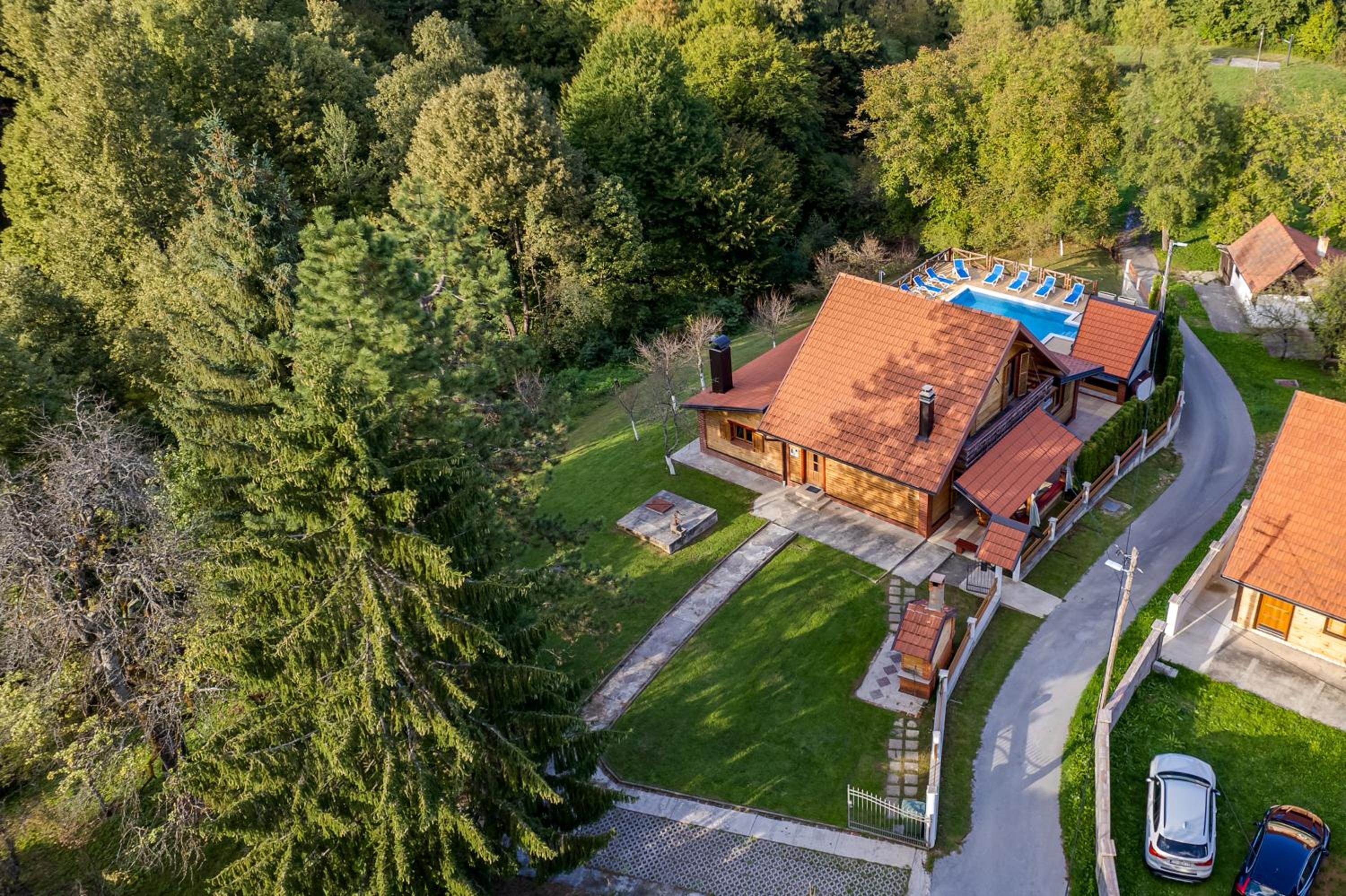 Peaceful Villa in Gornje Dubrave with Private Pool view 5