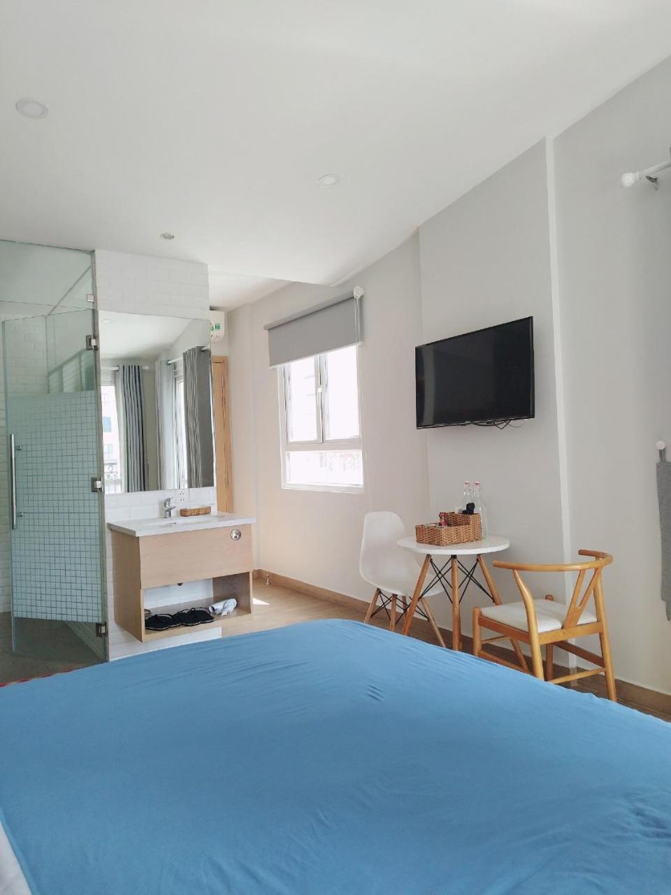 7 Apartment