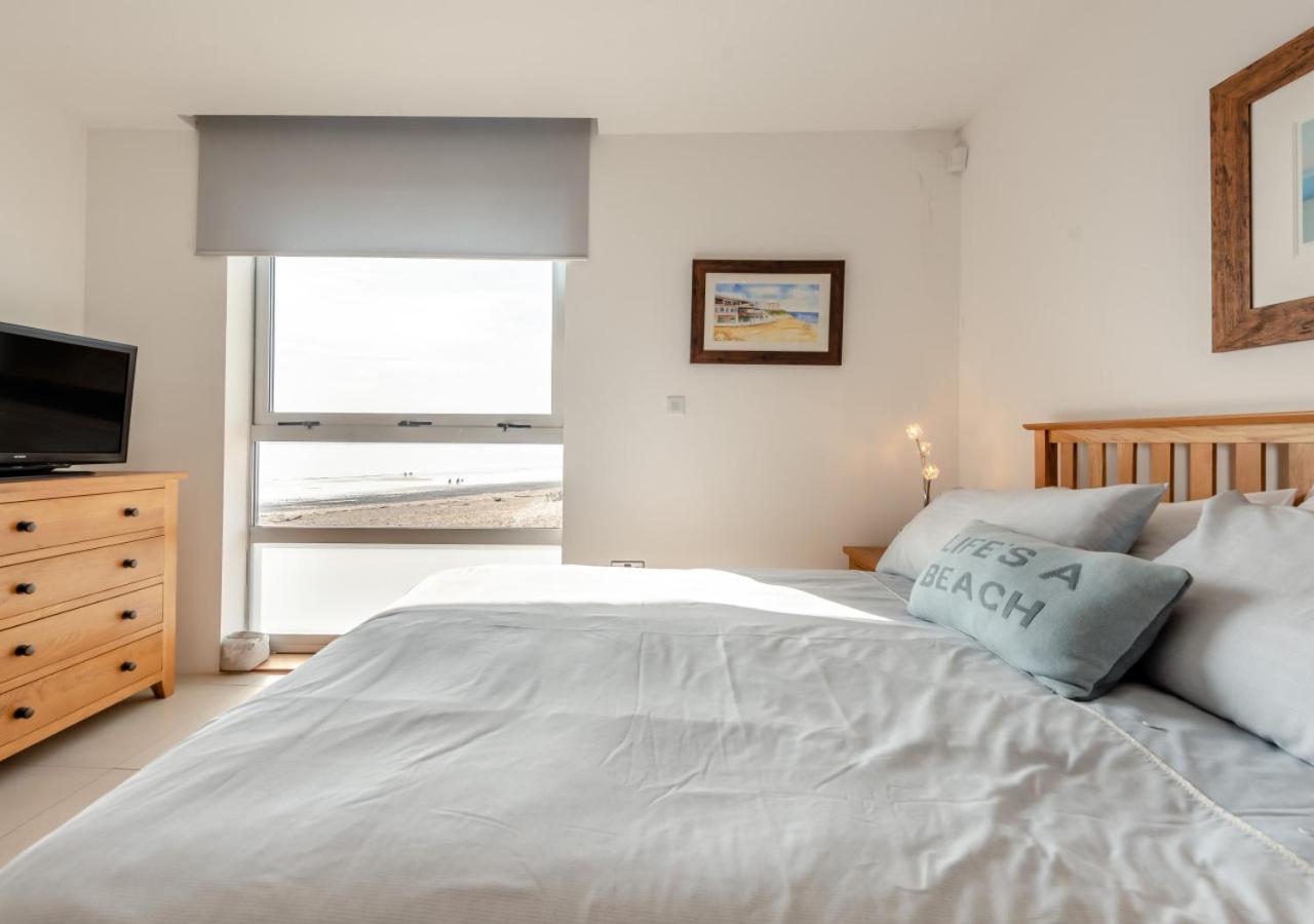 2 Bed in Tenby oc-t29060