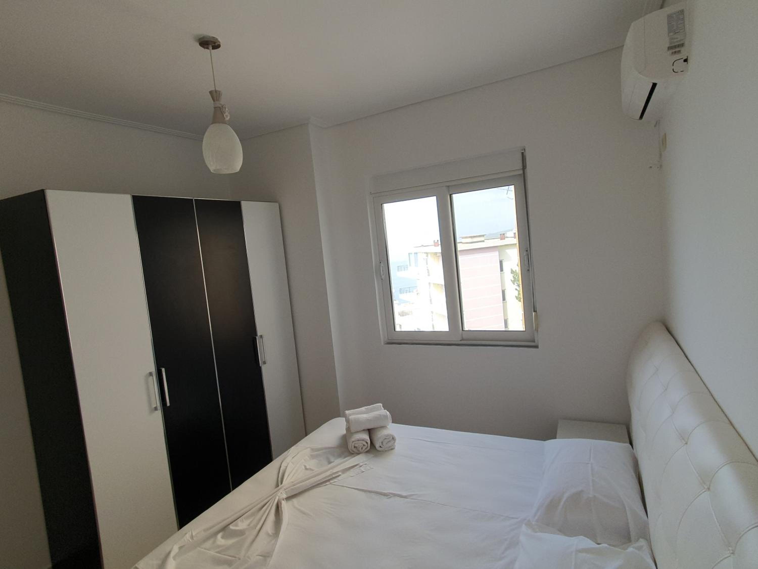 Klajdi Apartaments