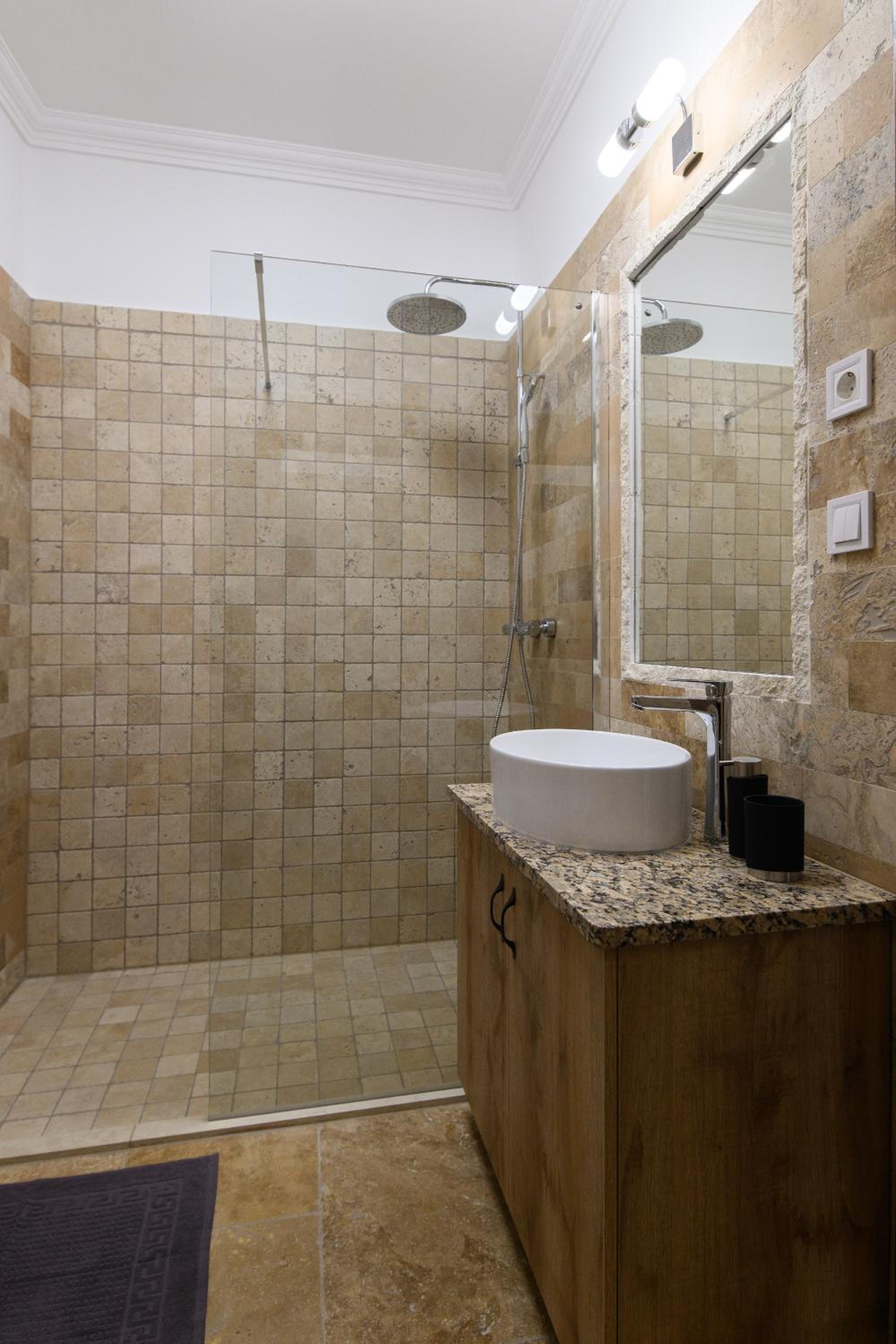 Várvédőház Apartmanok Eger