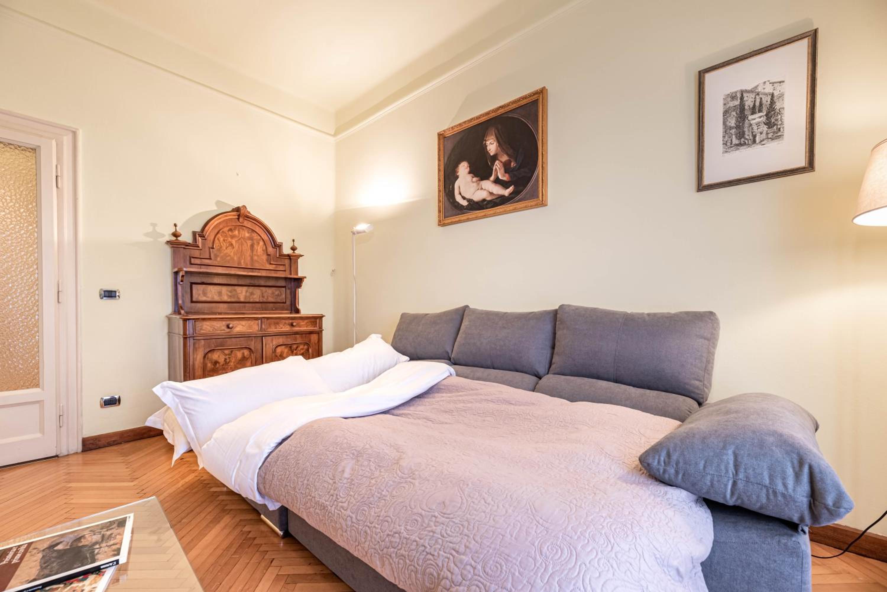 Piazza Isolo Central Apartment