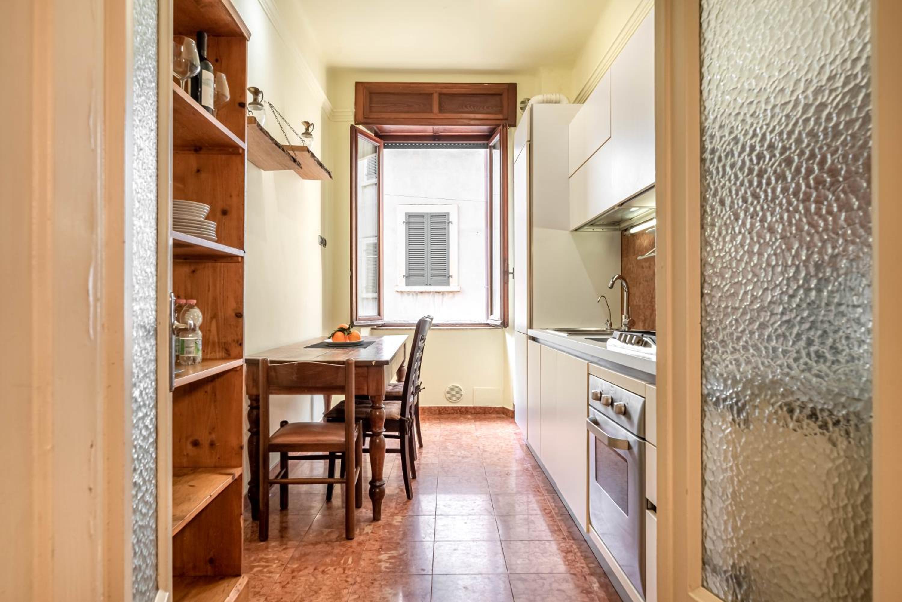 Piazza Isolo Central Apartment