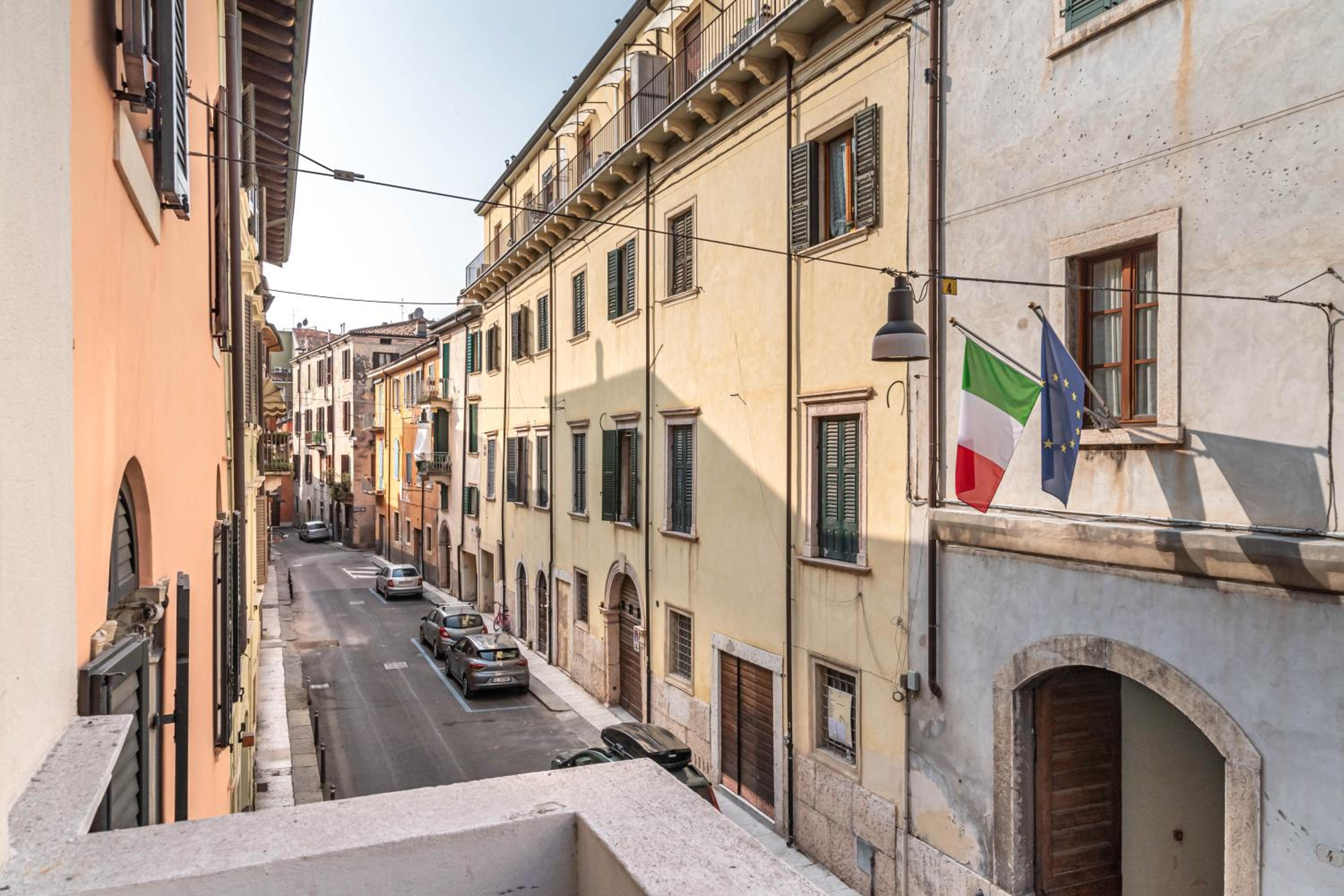 Piazza Isolo Central Apartment