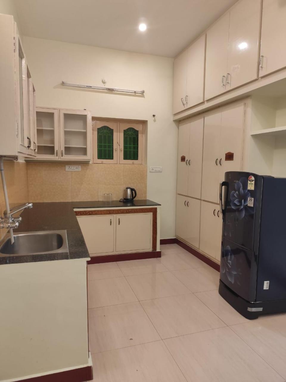 ARUNACHALA HOUSES