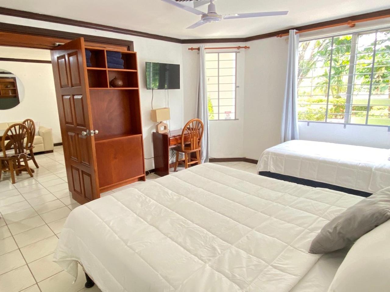 Laguna Eco Village #114, Garden view, pool, tenis