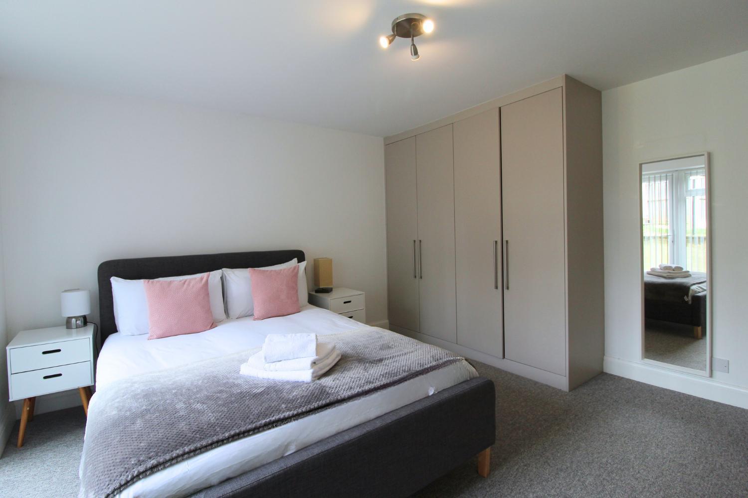 West Finchley by Viridian Apartments view 4