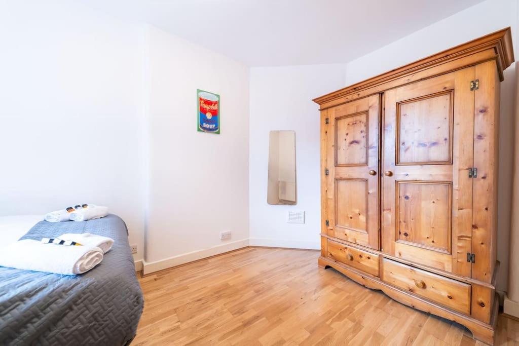 Beautiful one bedroom flat in Tavistock Place