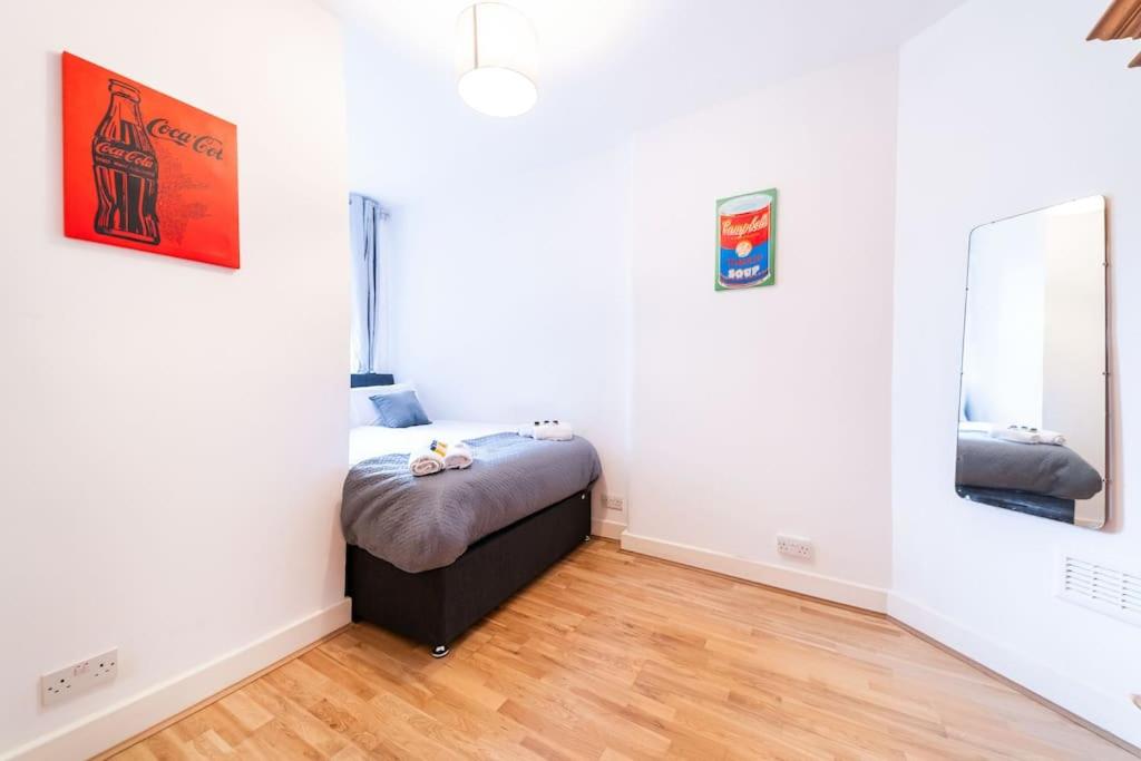 Beautiful one bedroom flat in Tavistock Place