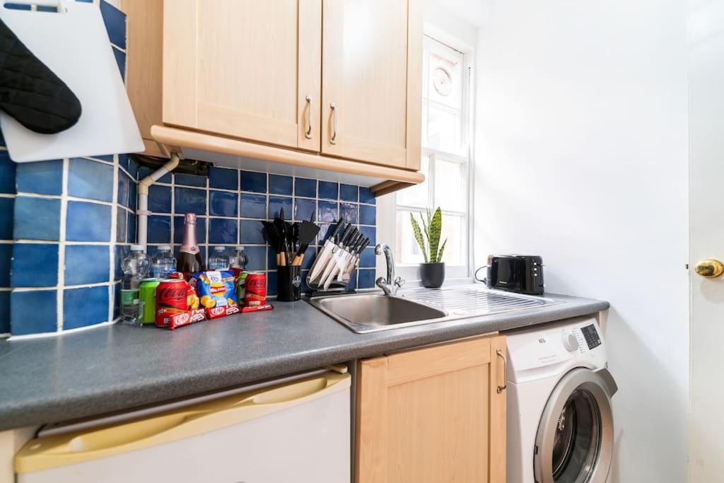 Beautiful one bedroom flat in Tavistock Place