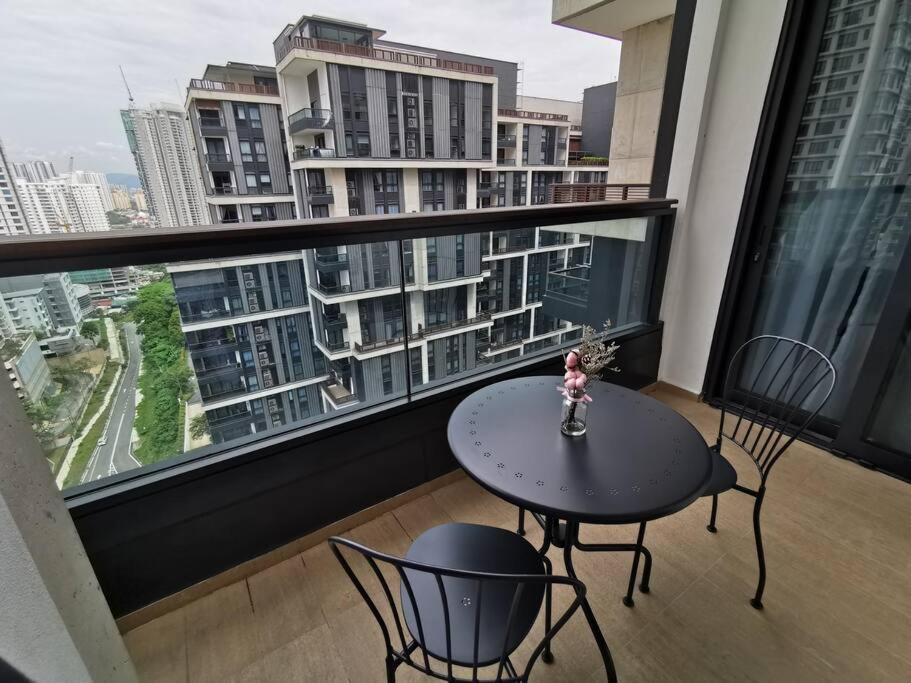 Arcoris Mont Kiara 15# 163 Sunway Mall # 1 Mont Kiara