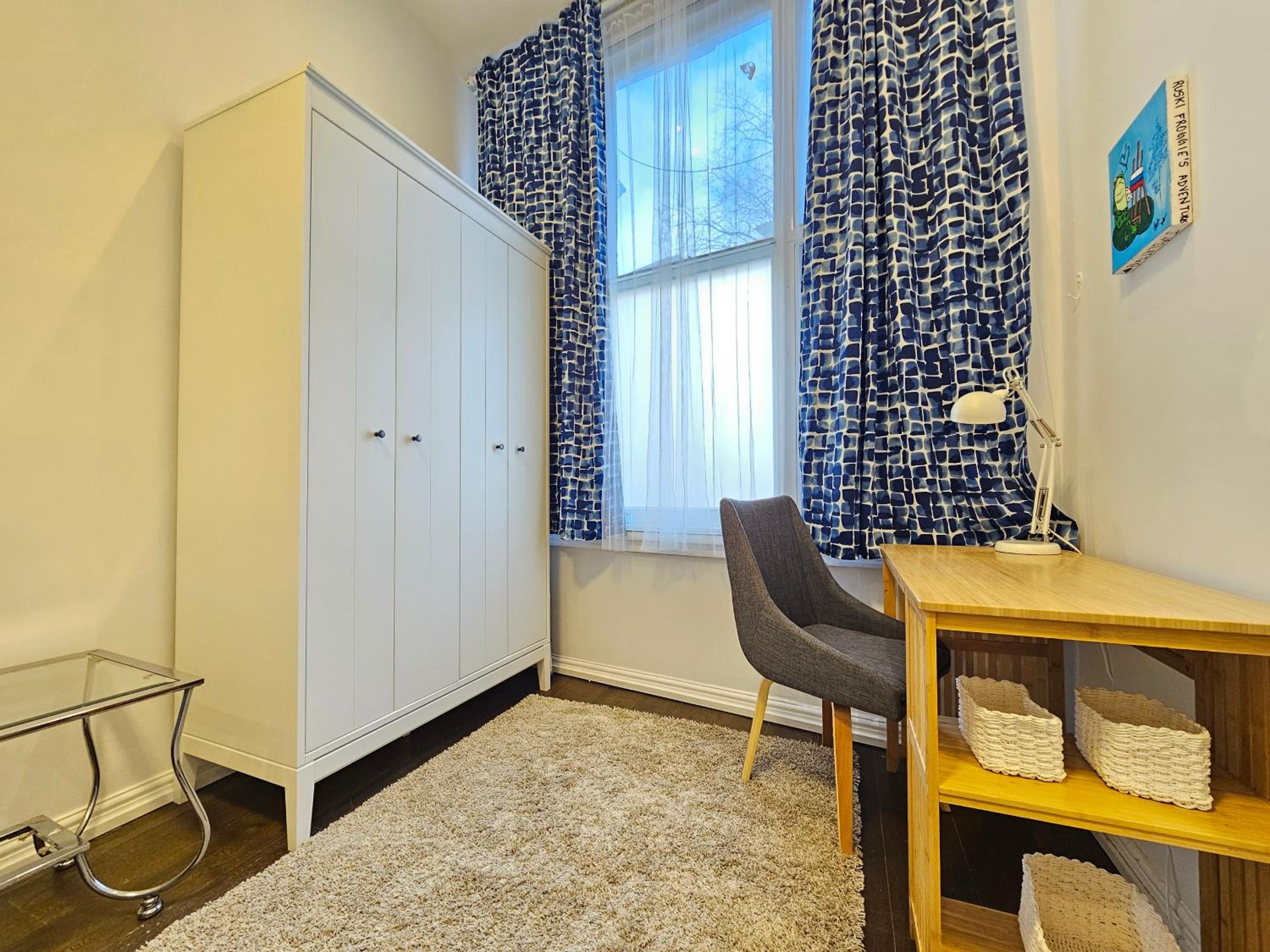 London Nest