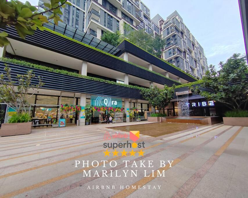 Arcoris Mont Kiara 18# Sunway 163 Mall# 1 Mont Kiara # 2 BR with Balcony 2-4 Pax