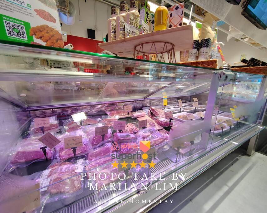 Arcoris Mont Kiara 18# Sunway 163 Mall# 1 Mont Kiara # 2 BR with Balcony 2-4 Pax