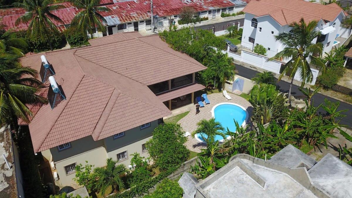 Luxe Comfort 8 Bedroom Villa with Private Pool & Entertainment, photo 12