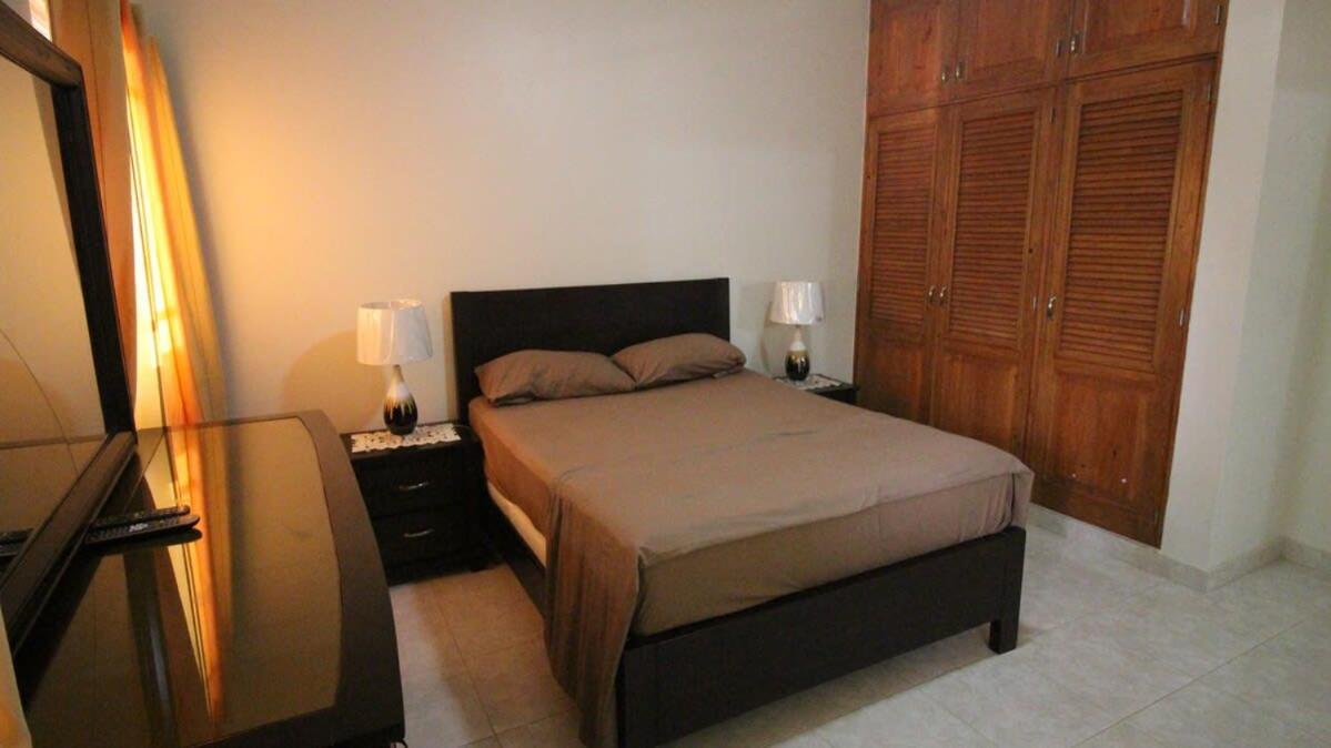 Luxe Comfort 8 Bedroom Villa with Private Pool & Entertainment, photo 27