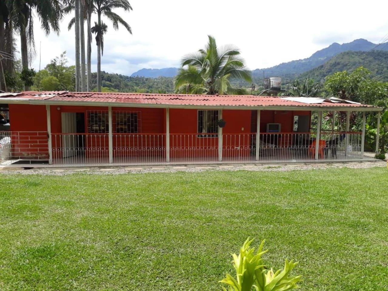 Finca Villa Rosita-Tu Paraíso Campestre cerca de Bogotá