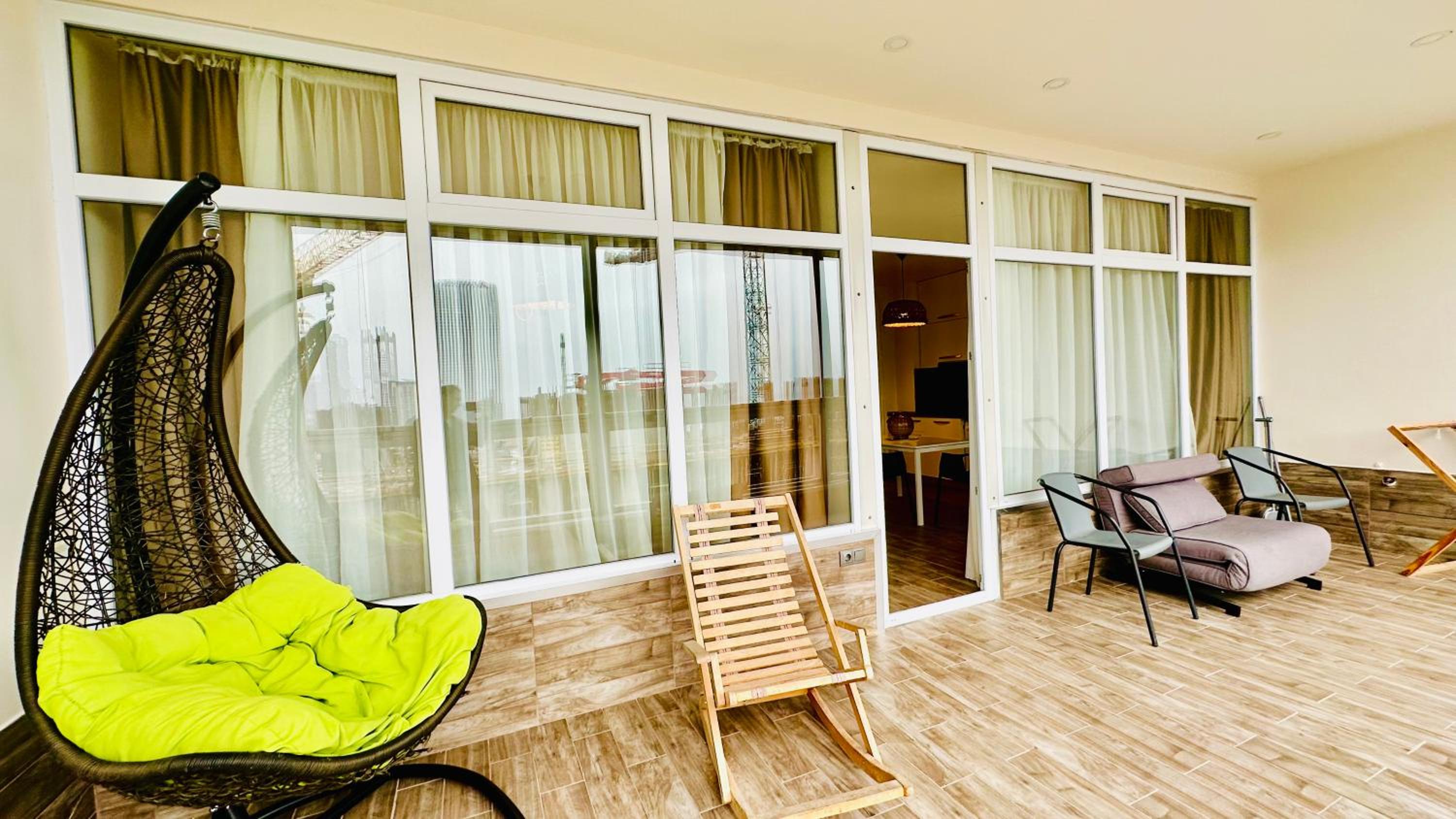 Magnolia Apartment With Terrace