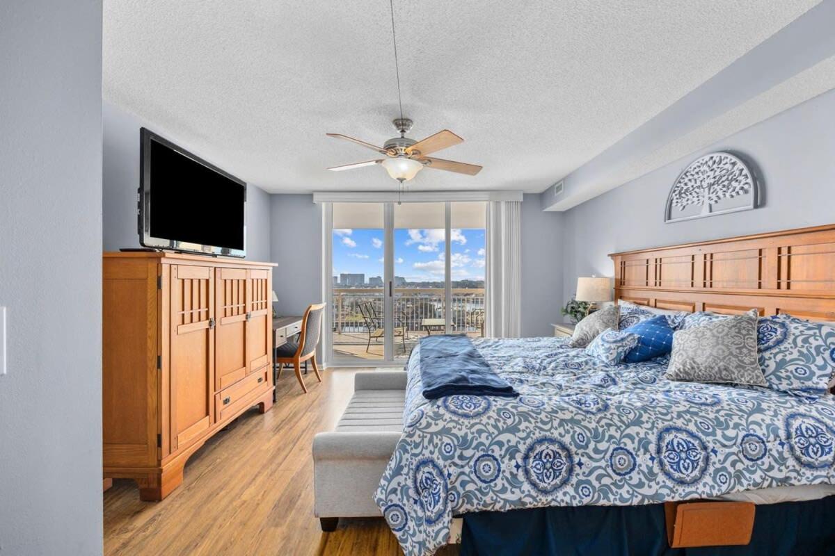Harbor Pointe Coastal Getaway
