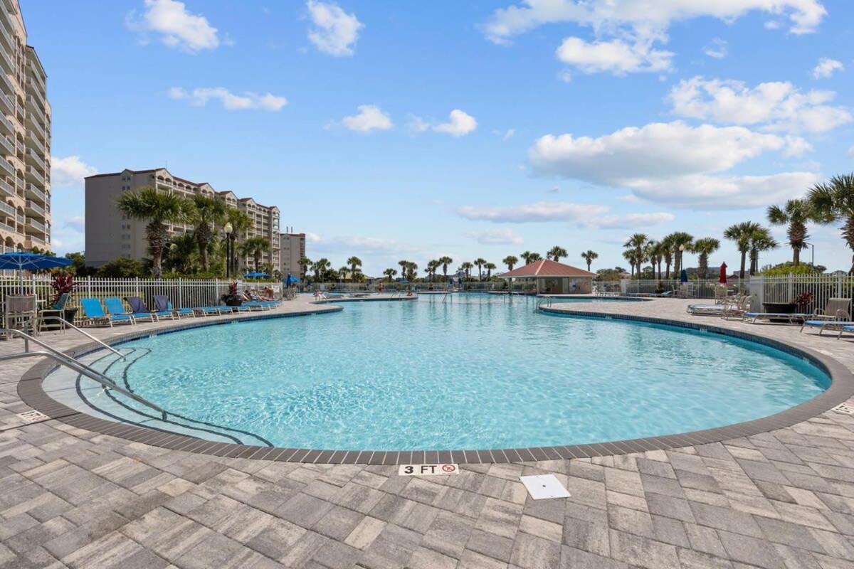 Harbor Pointe Coastal Getaway