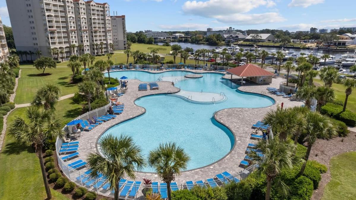 Harbor Pointe Coastal Getaway