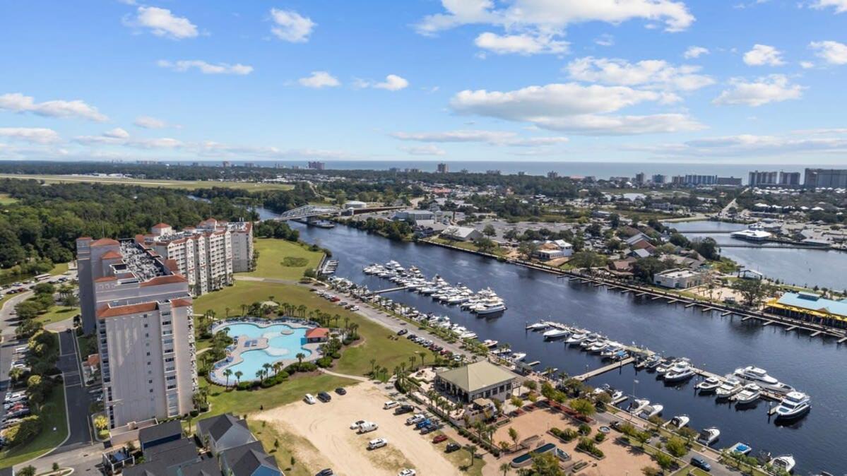 Harbor Pointe Coastal Getaway