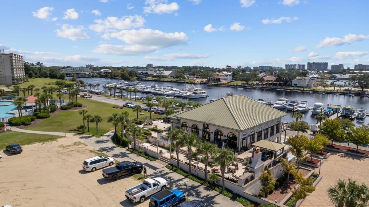 Harbor Pointe Coastal Getaway