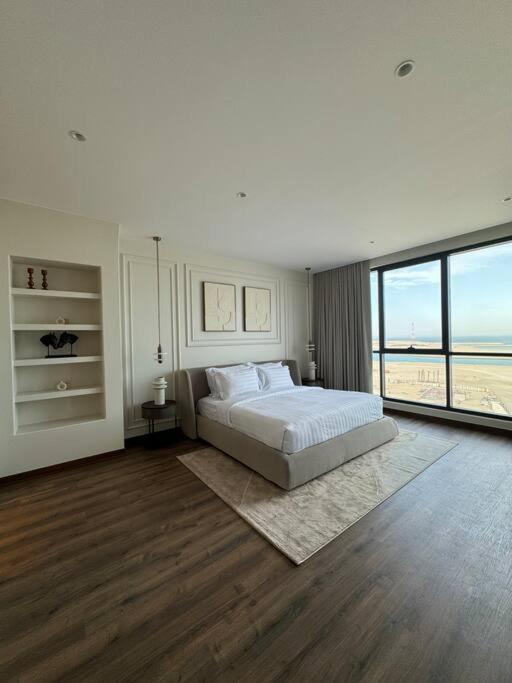 Marassi Beach Penthouse