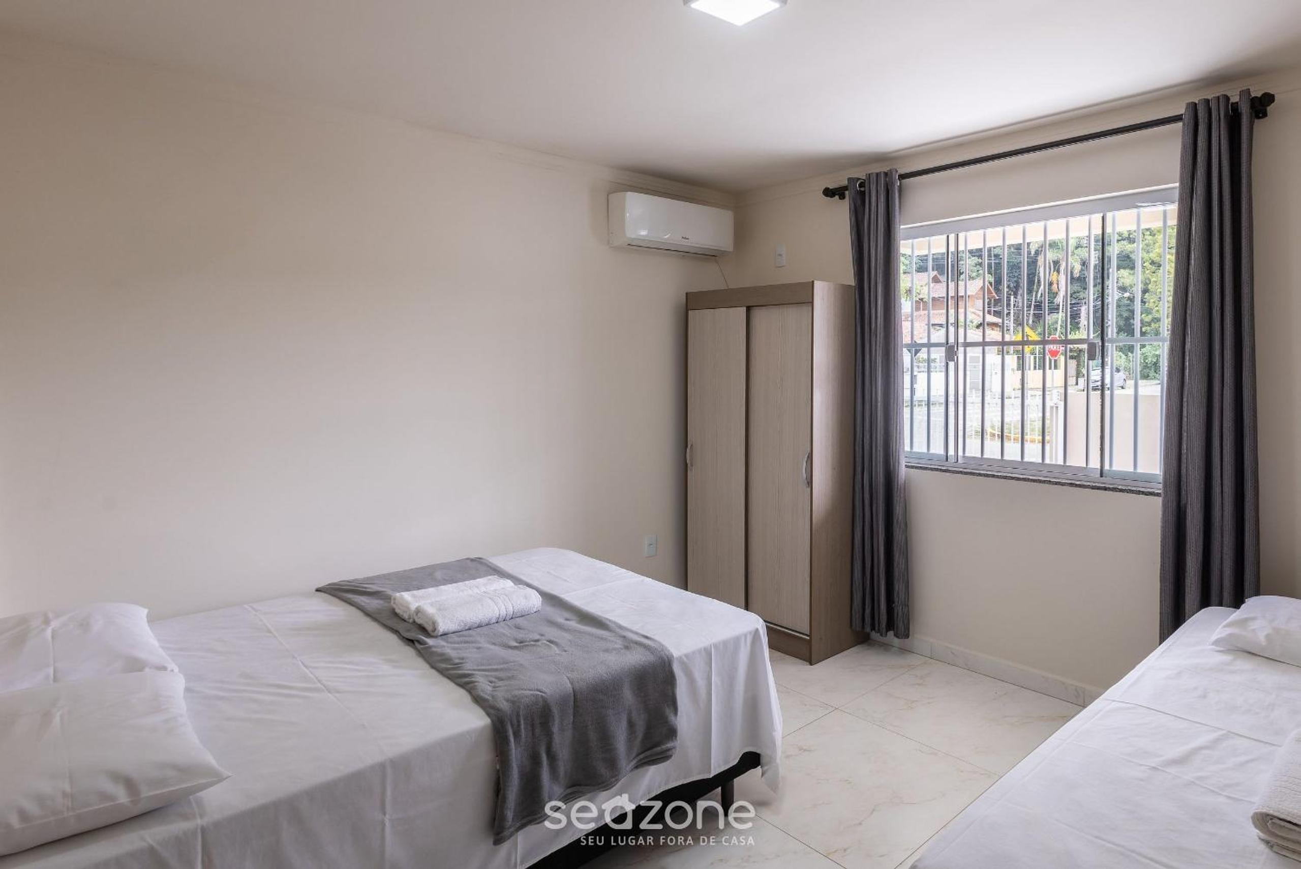 RHE’s - Apt 2 min from the beach in Bombinhas