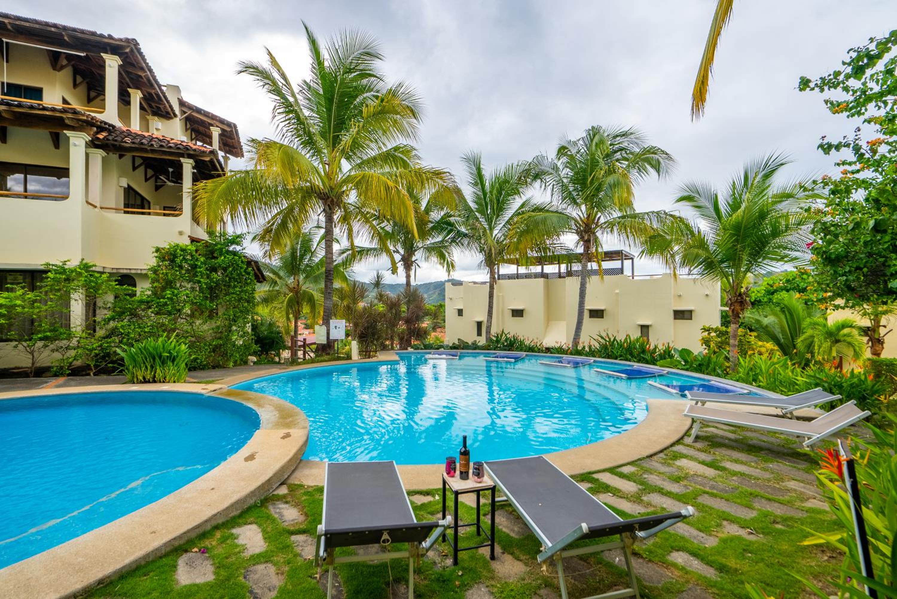 Amazing Oceanview Private Villa Rooftop Terrace Walk to Beach view 2