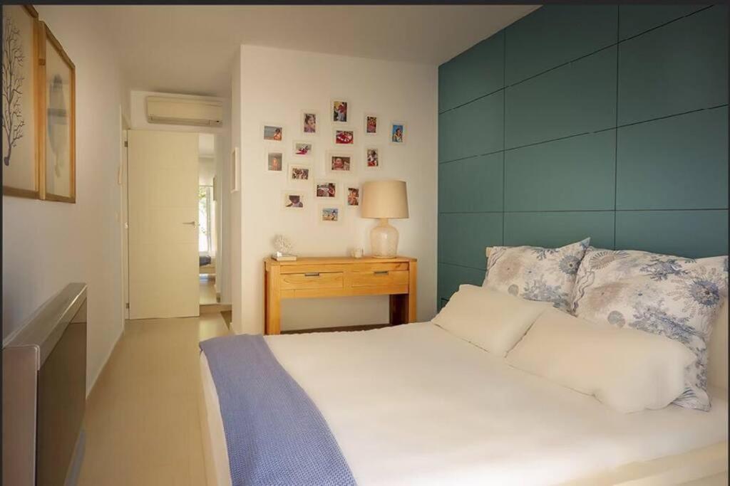 Precioso Apartamento a 400m de la Playa Arenal view 2