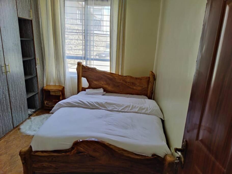 Mupa's Luxury Condo I BnB view 4