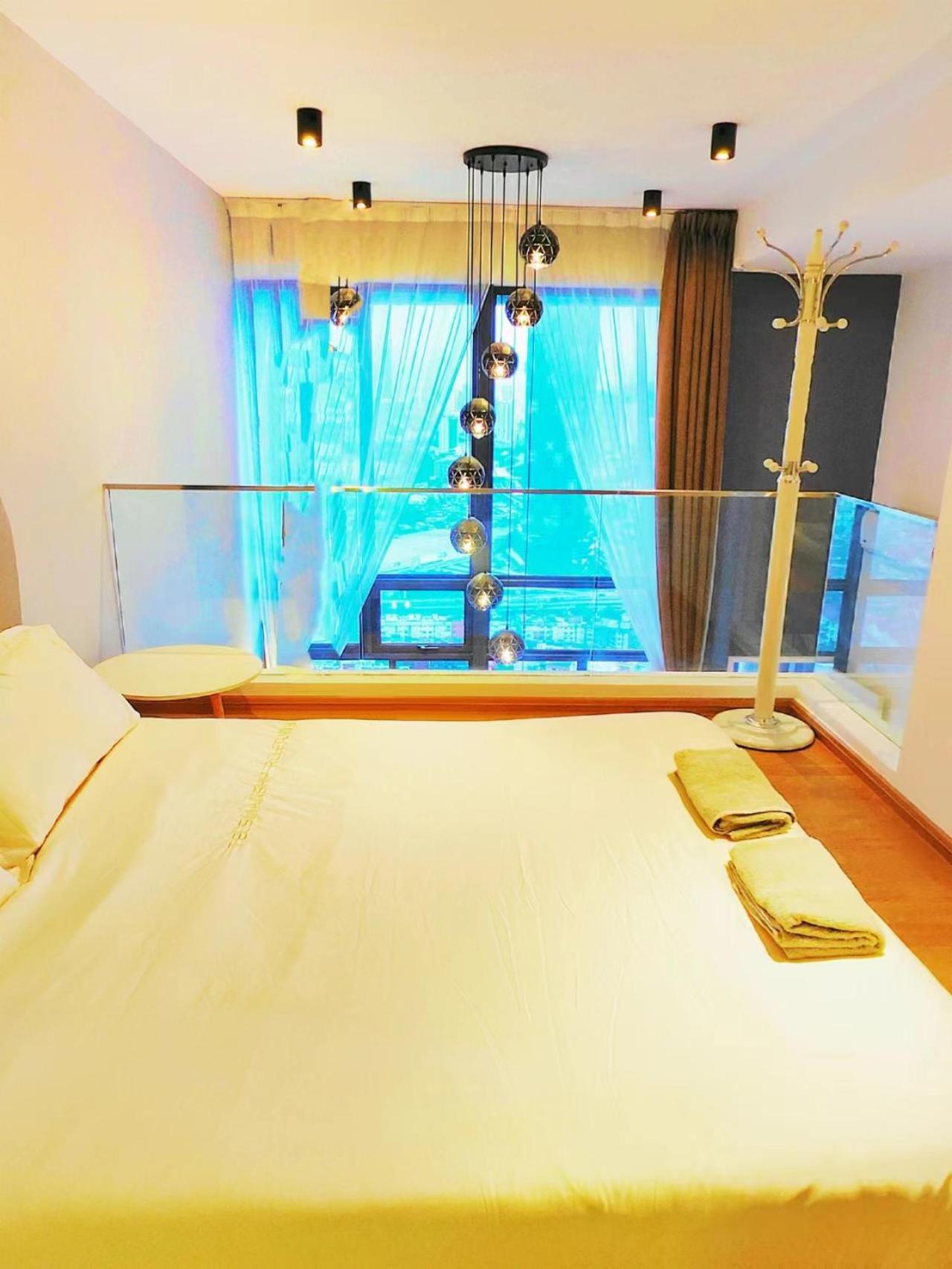 Eko Cheras Mall Duplex 双阳台 Kuala Lumpur MRT & 精品Loft