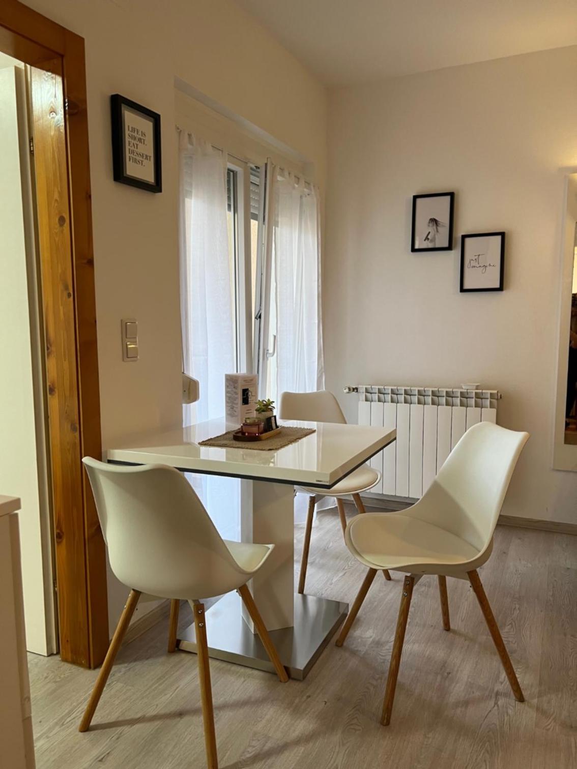 Apartments Antic