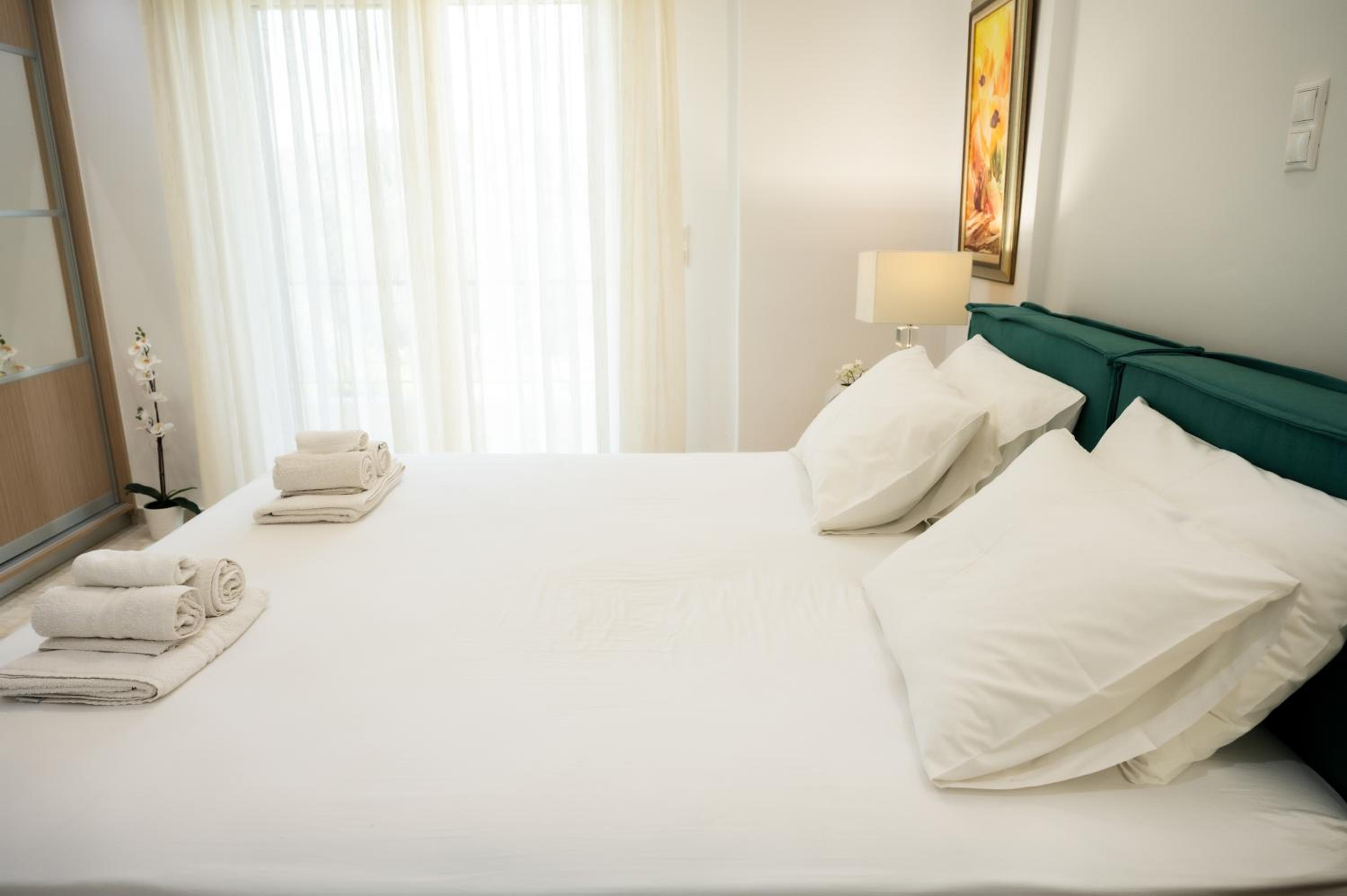 Keratea Luxury Villa -Athens Airport