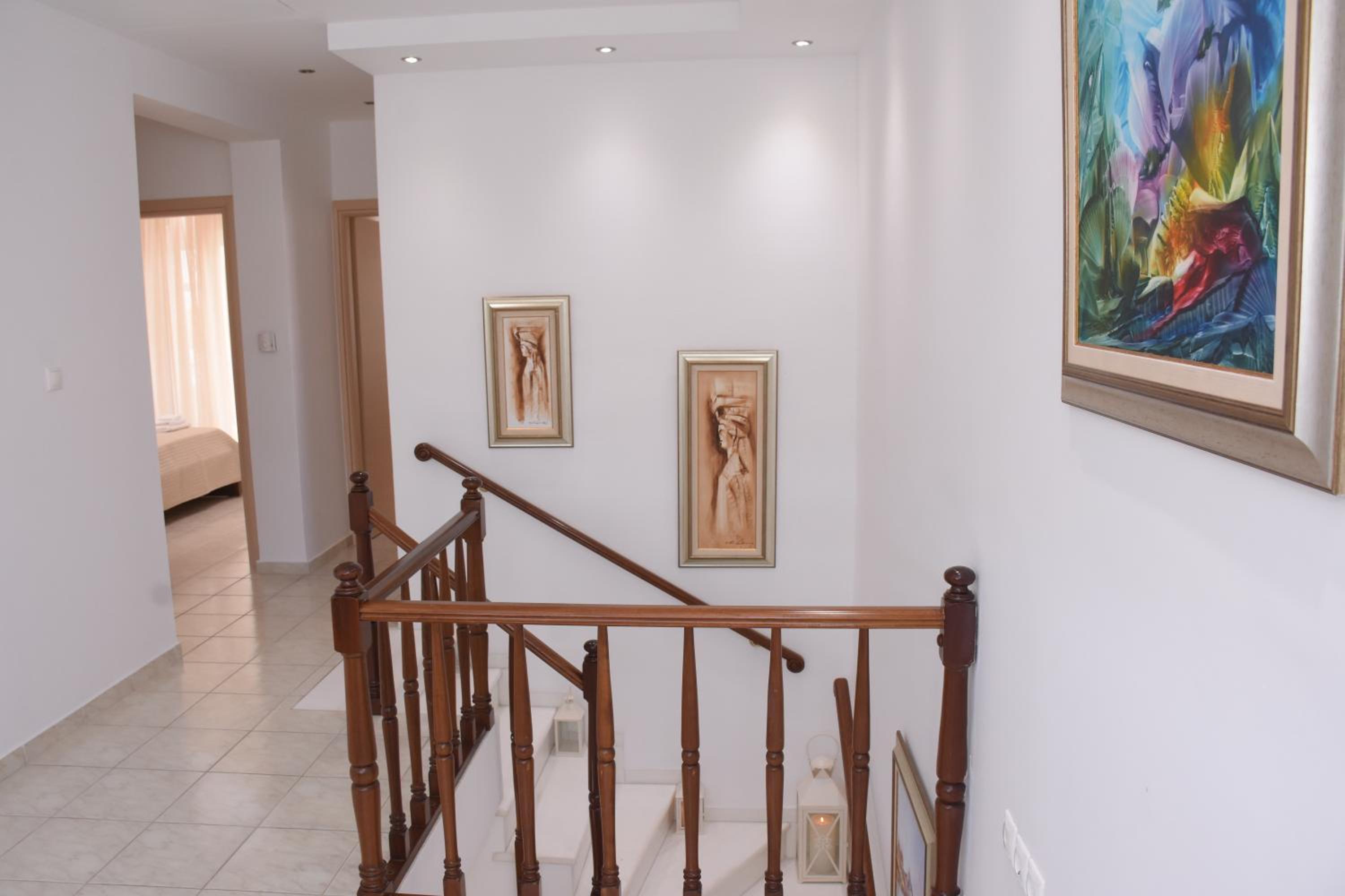 Keratea Luxury Villa -Athens Airport