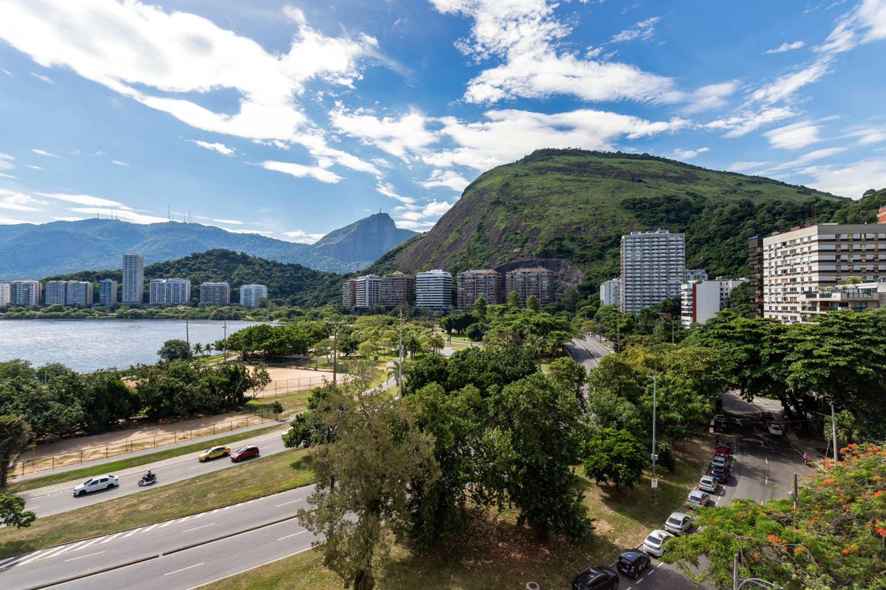 Unhotel - Home Office Loft Vista para Lagoa e Cristo Redentor