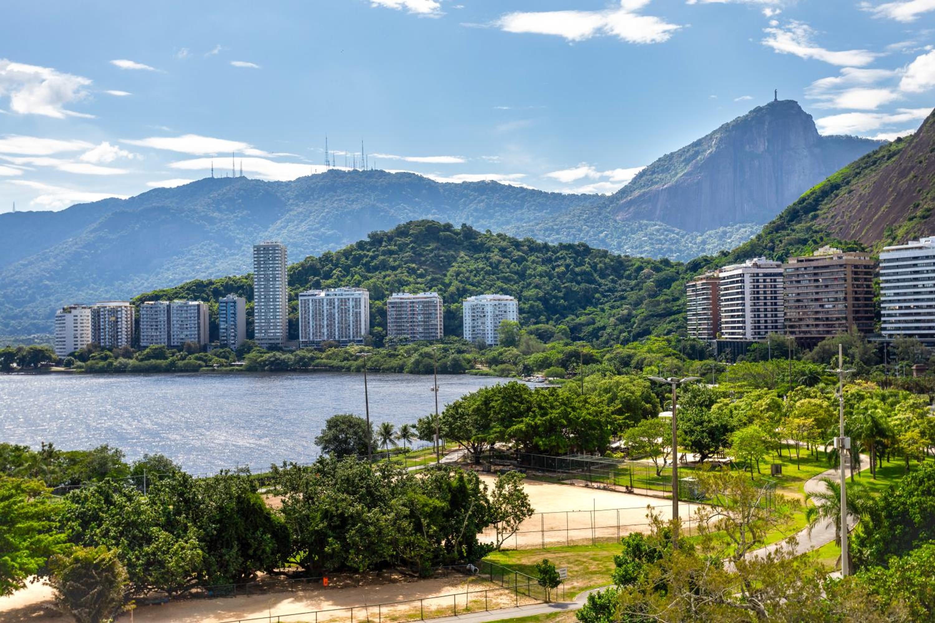 Unhotel - Home Office Loft Vista para Lagoa e Cristo Redentor