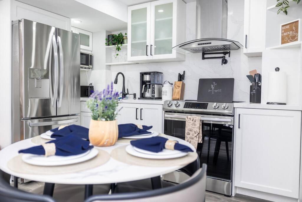 French Charm in Brampton 2 Bdrm Apt - Image 1