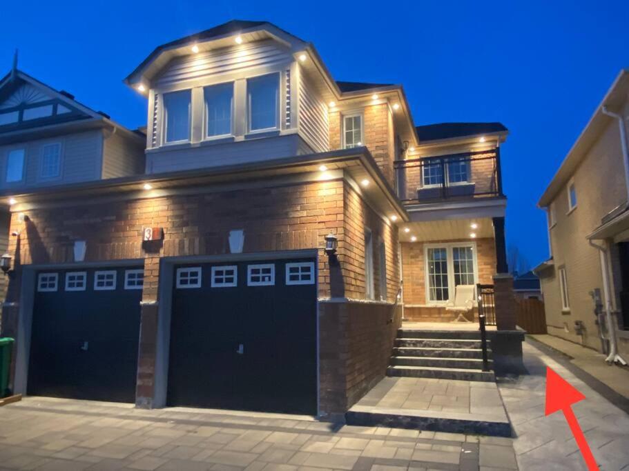 French Charm in Brampton 2 Bdrm Apt