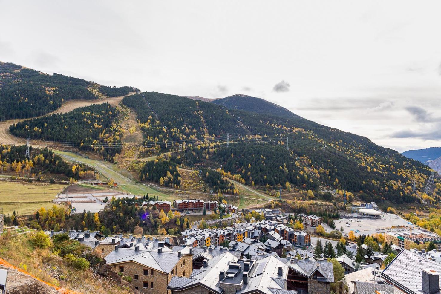 Grandvalira Hogar Acogedor con Terraza y Parking I AndBnB