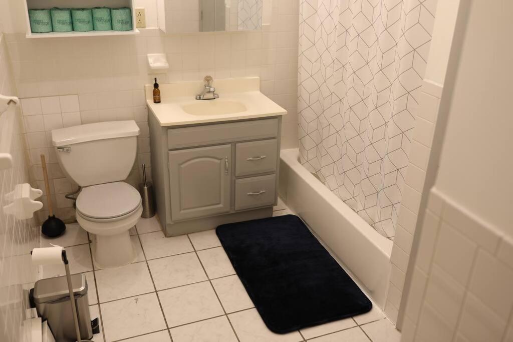 Beautiful & Massive 4 bdr with Bonus Perks!