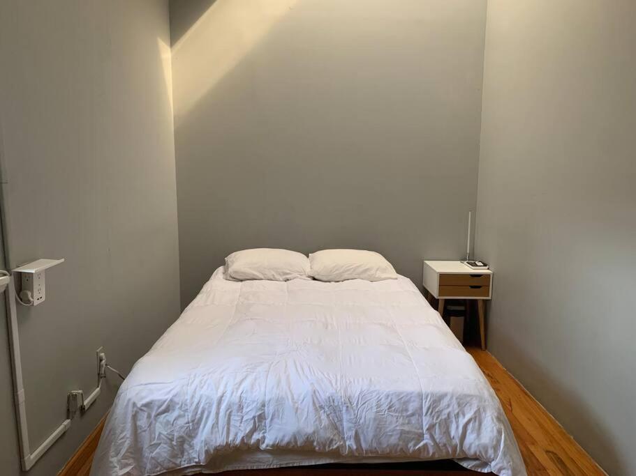 Beautiful & Massive 4 bdr with Bonus Perks!