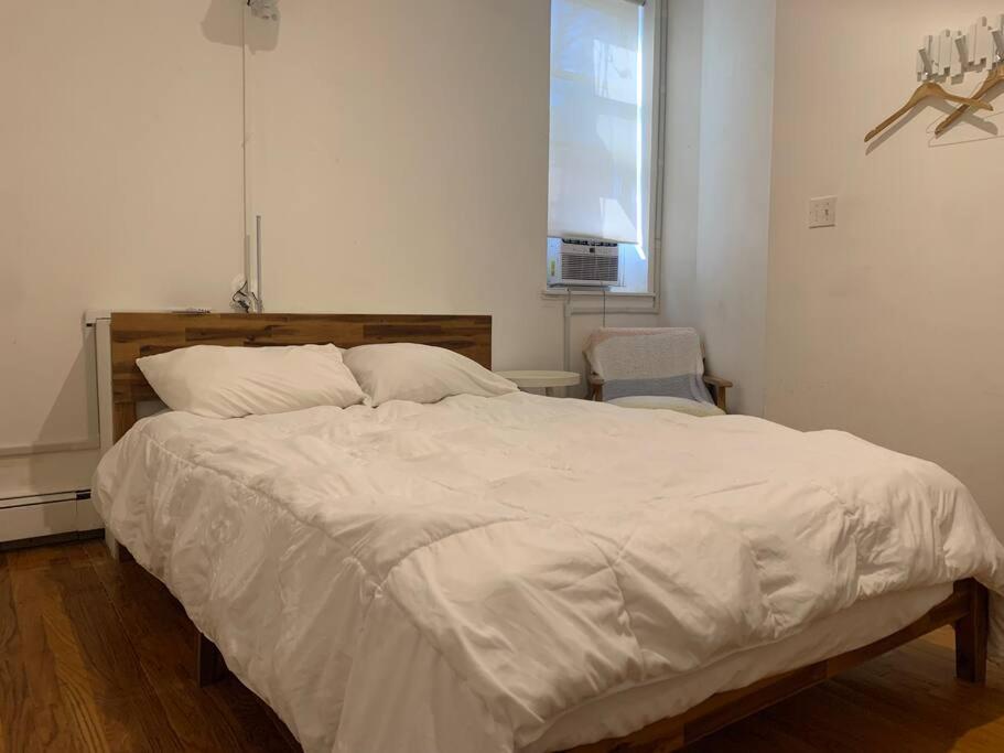 Beautiful & Massive 4 bdr with Bonus Perks!