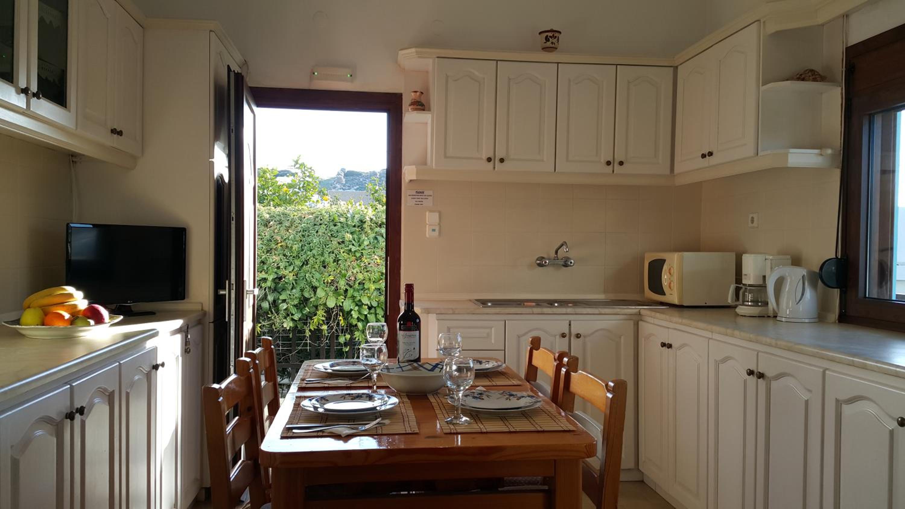 VOULAS GARDEN 4FAMILY APT view 2