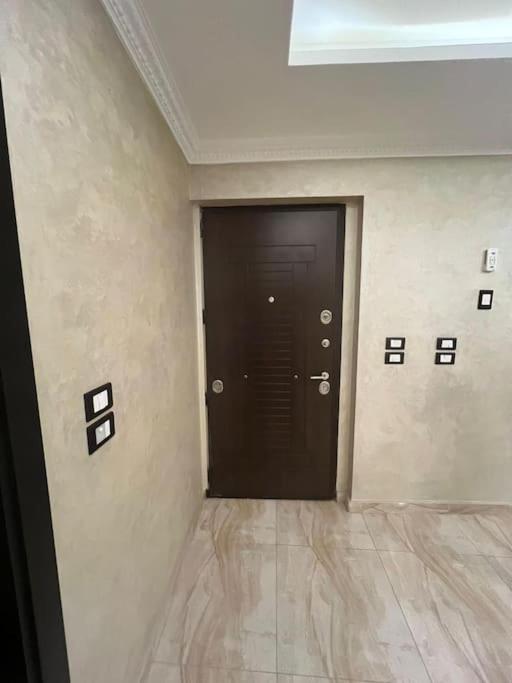 3-Bedroom City Apartment Cairo AdDoqqi