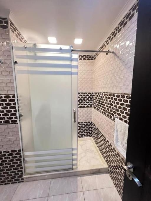 3-Bedroom City Apartment Cairo AdDoqqi